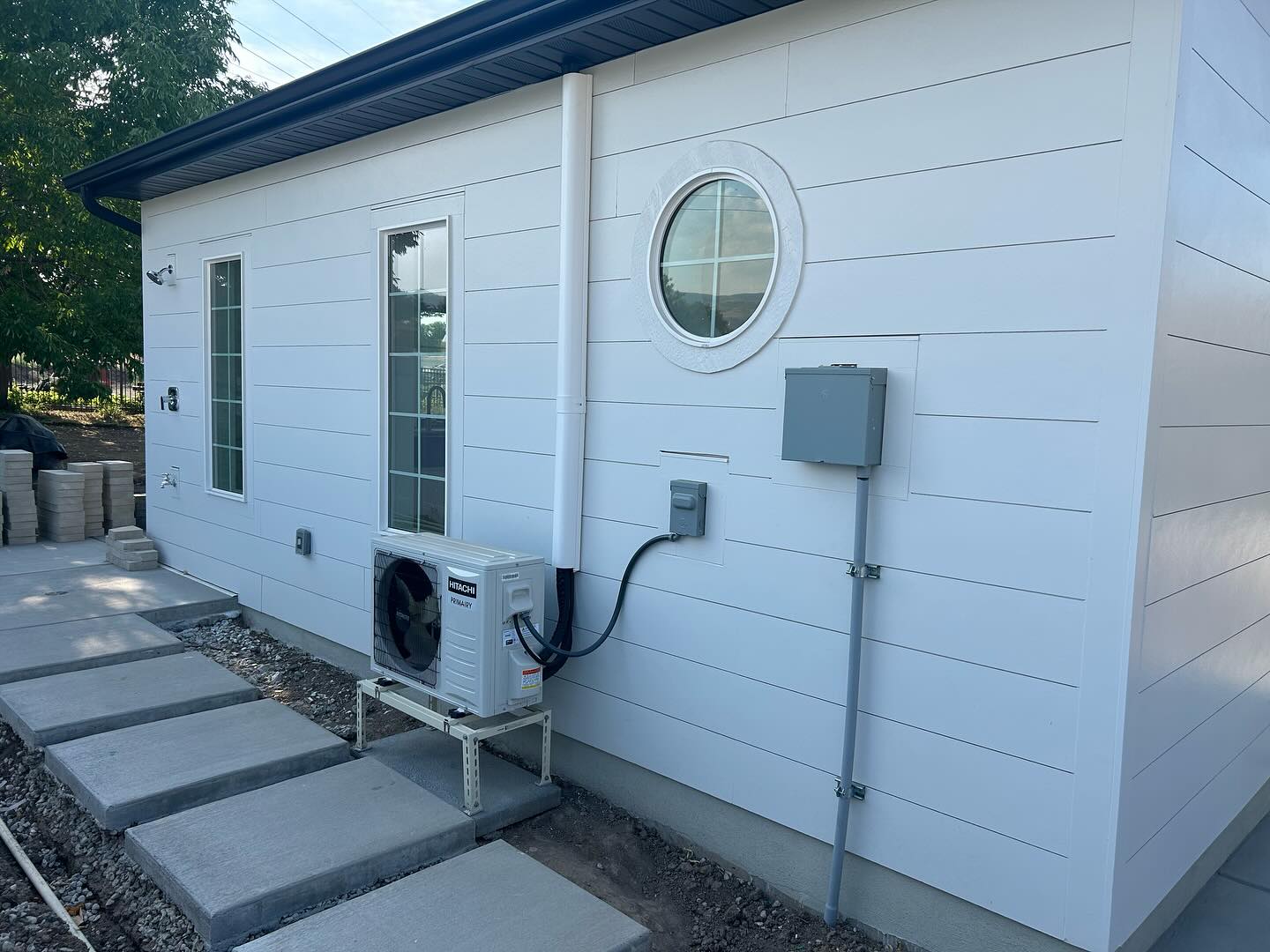 Residential electrical work in Draper